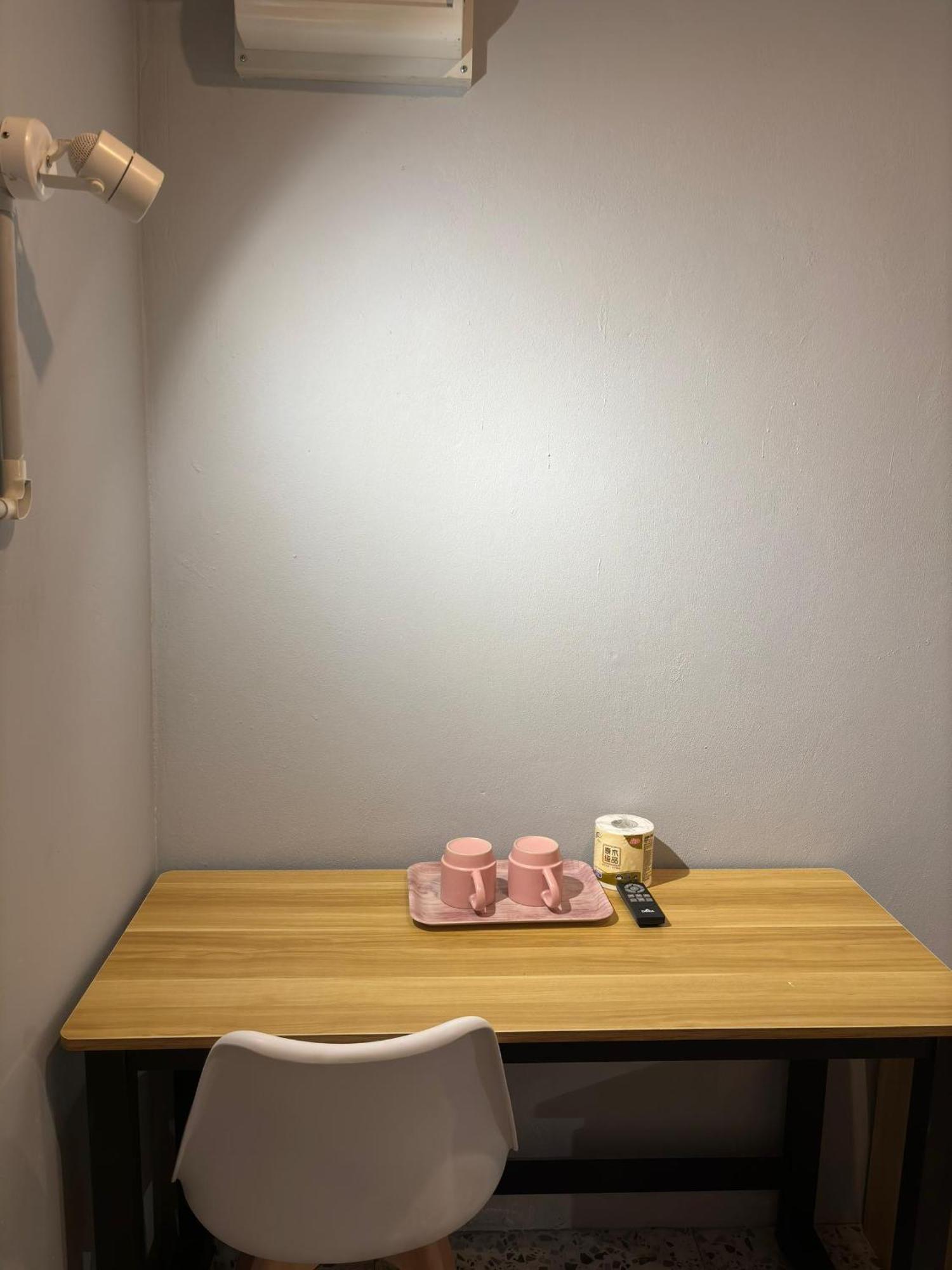 5 Minutes Airport Lodge Kampong Patagas Εξωτερικό φωτογραφία